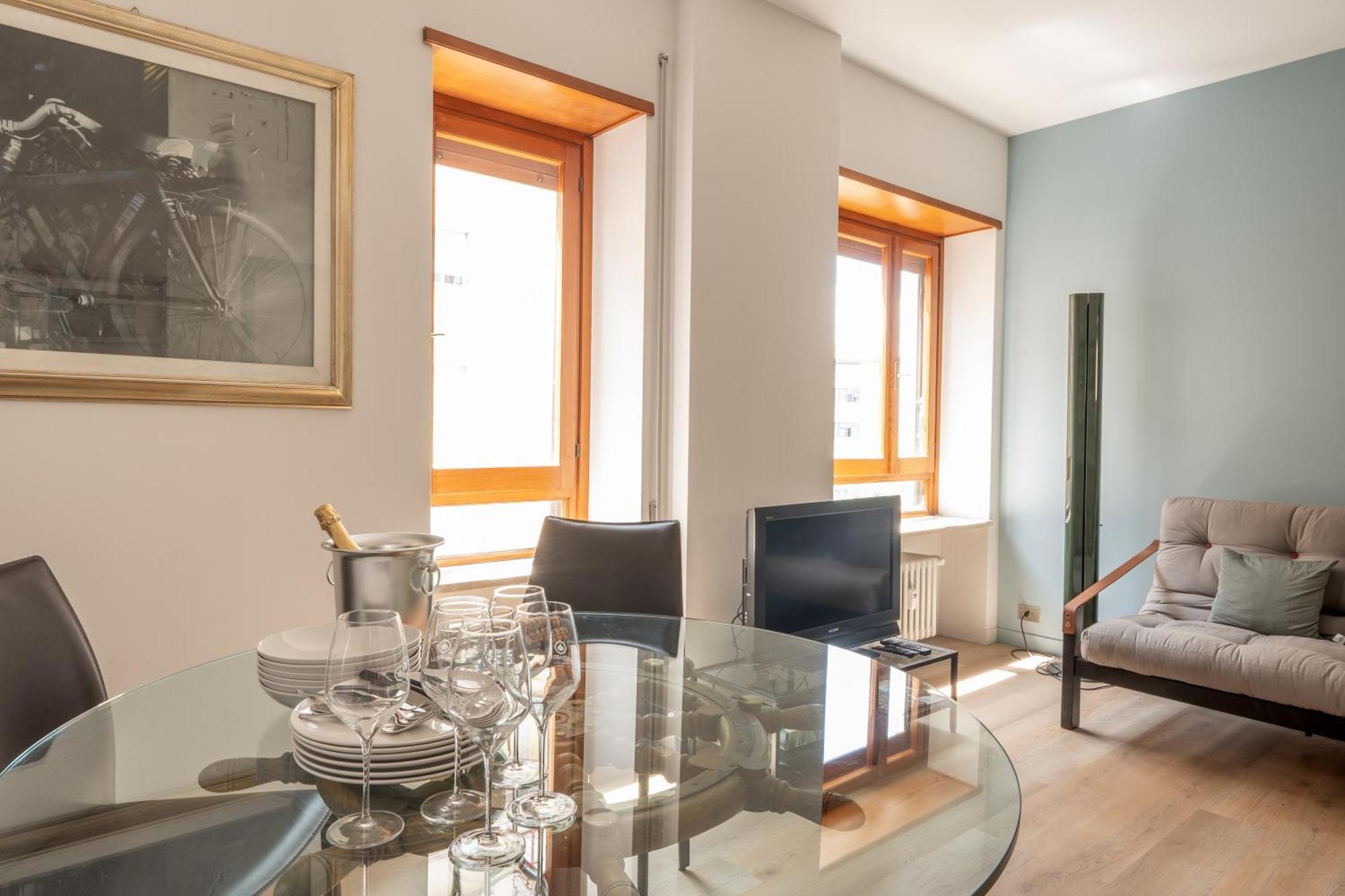 Quieta 6 - Renovated 70S Apartment - Italywego بيرودجا المظهر الخارجي الصورة